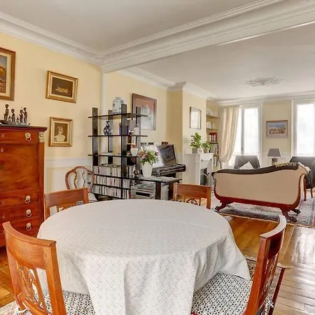Apartment La Symphonie- 10 Min Du Chateau Versailles